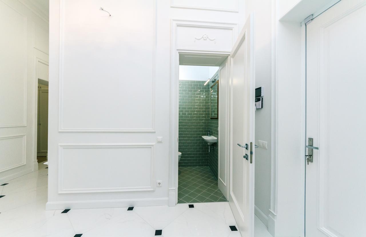 Vip Apartment Near Kreschatyk, 31А Pushkinska Street Киев Екстериор снимка