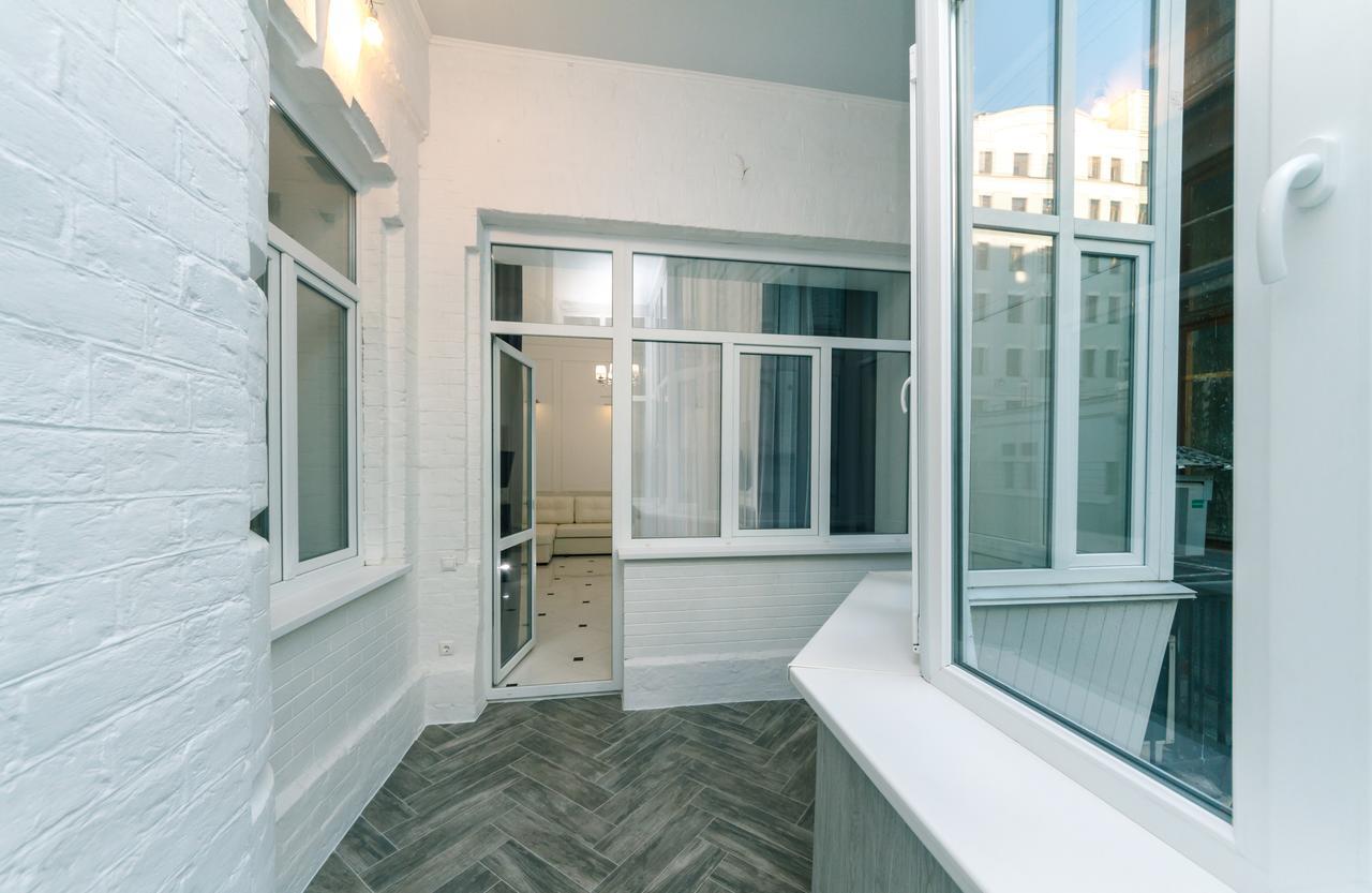 Vip Apartment Near Kreschatyk, 31А Pushkinska Street Киев Екстериор снимка